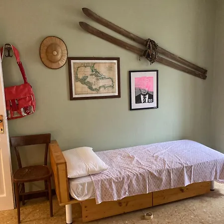 Cozy Flat In Pedestrian Old Village 아파트 *