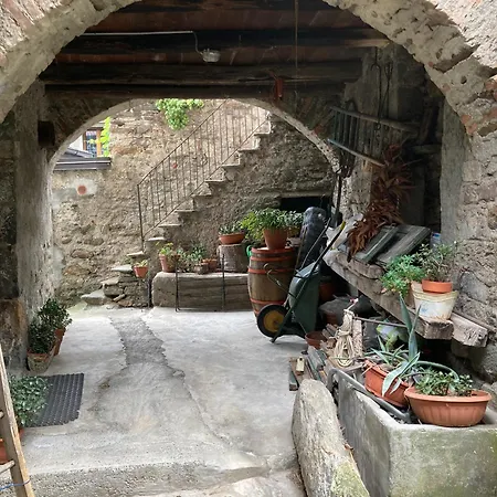 아파트 Cozy Flat In Pedestrian Old Village 산 시로